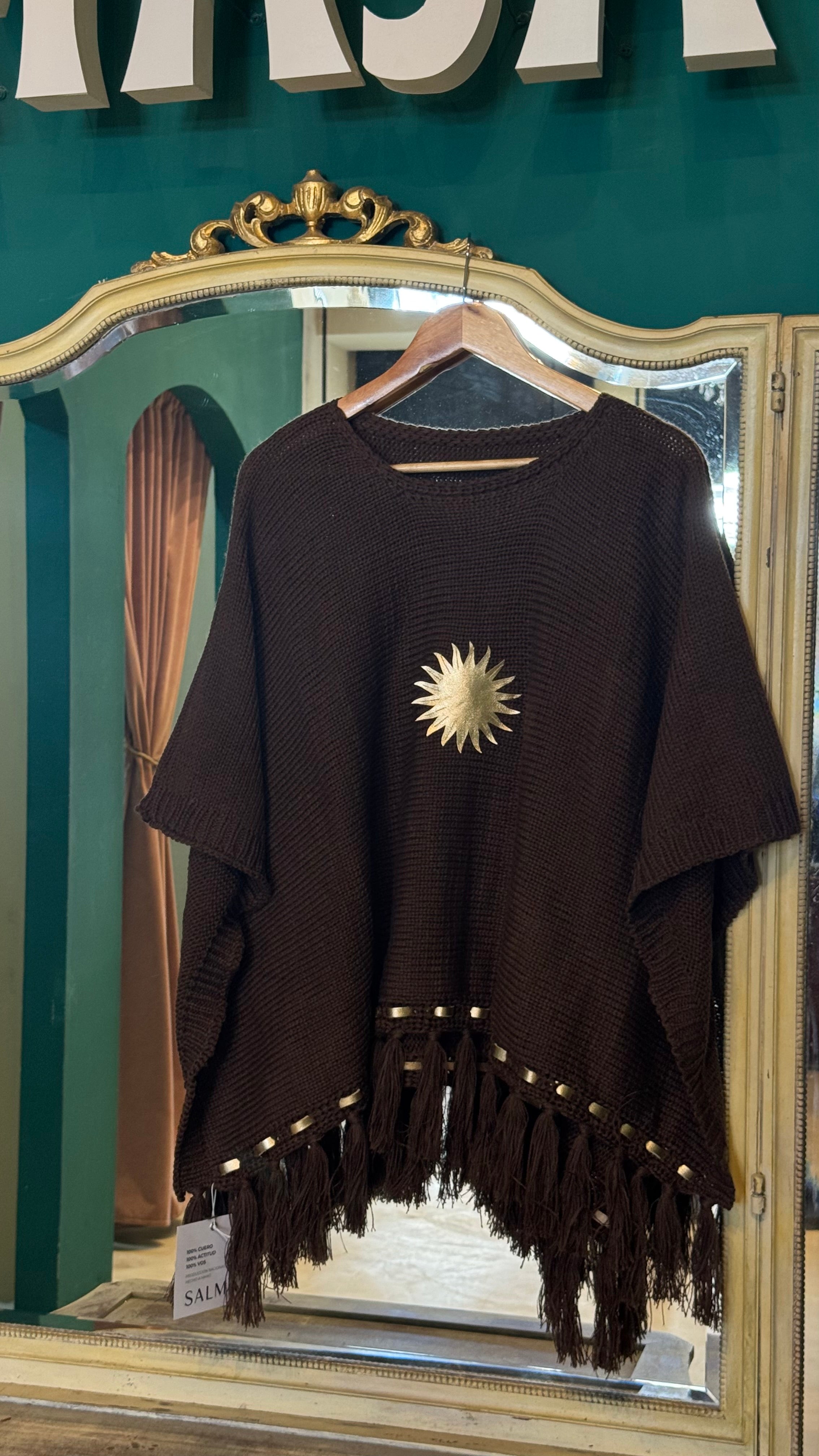 PONCHO PATRIA CON FLECOS -  CHOCOLATE