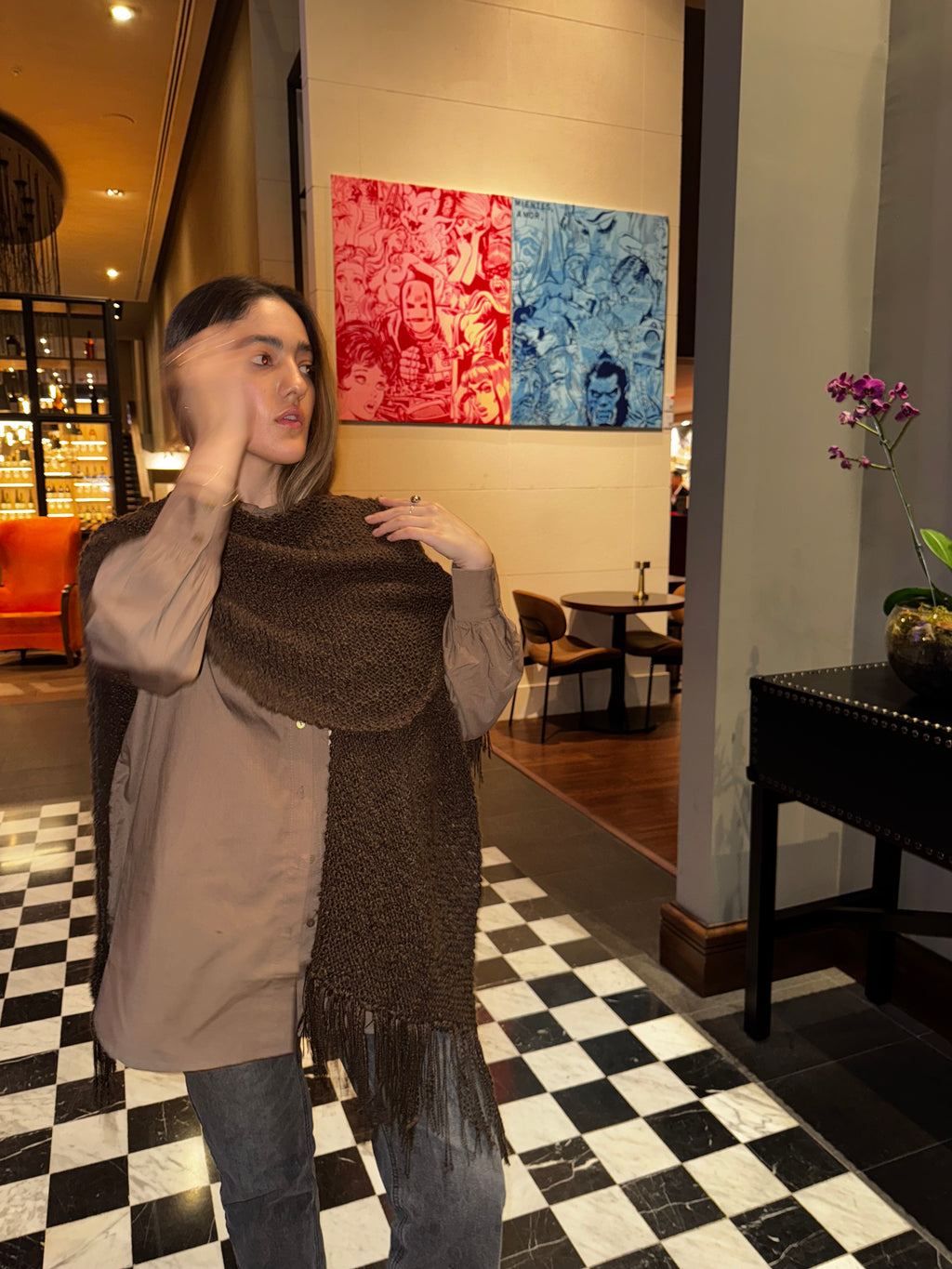 RUANA CHOCO -  TEJIDA A MANO