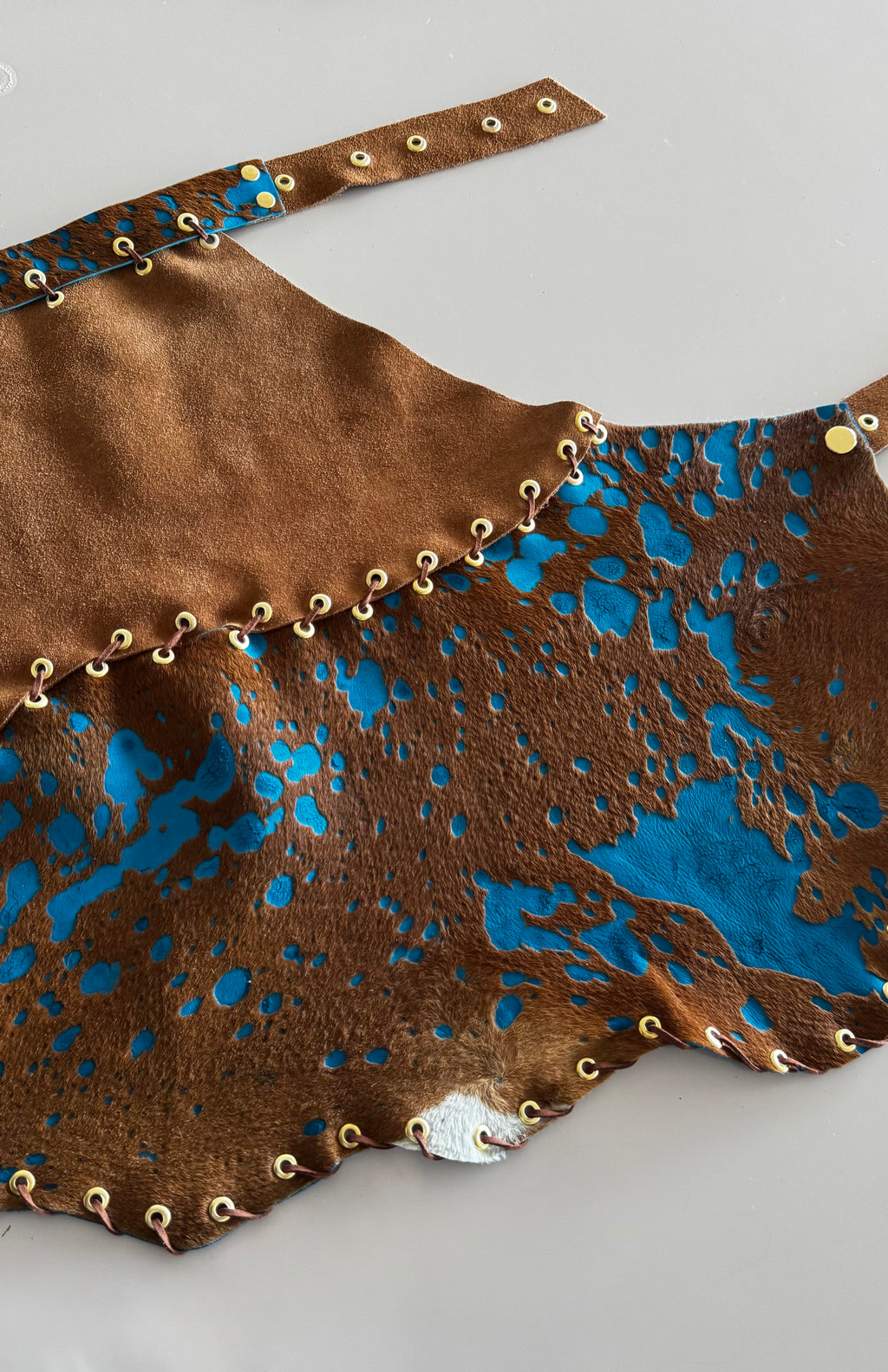 TOP HALTER - azul y camel