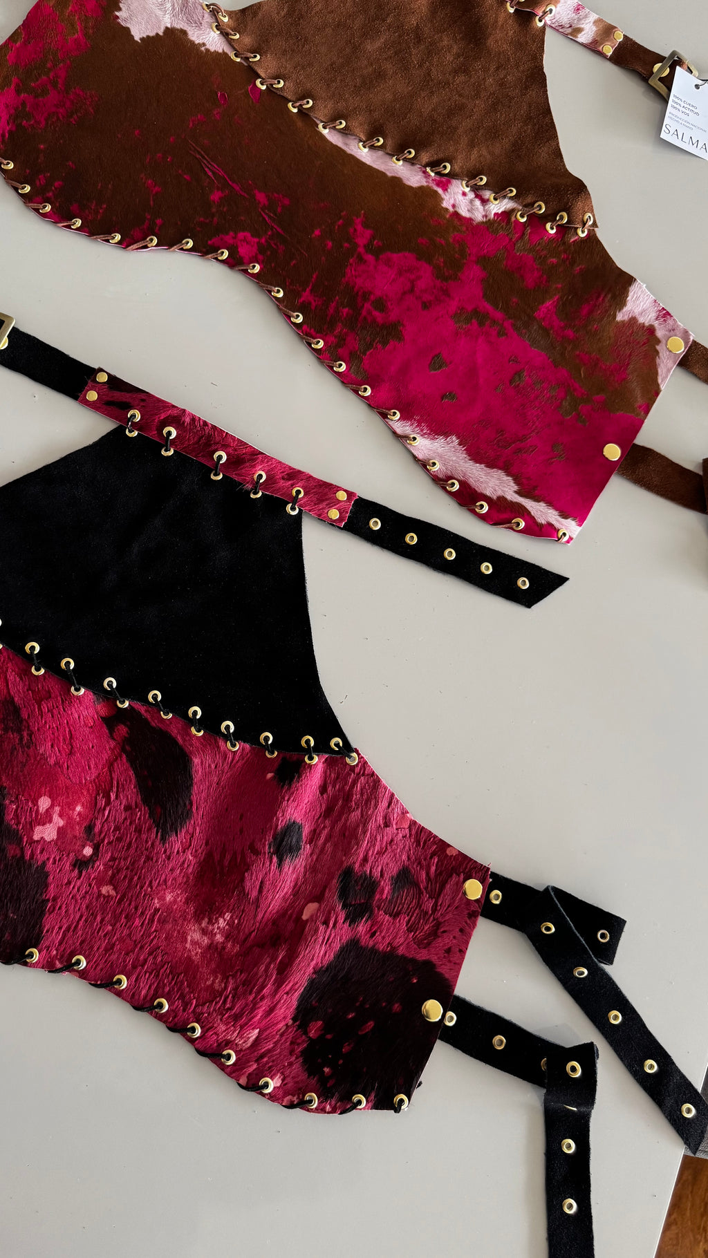 TOP HALTER - fucsia y negro