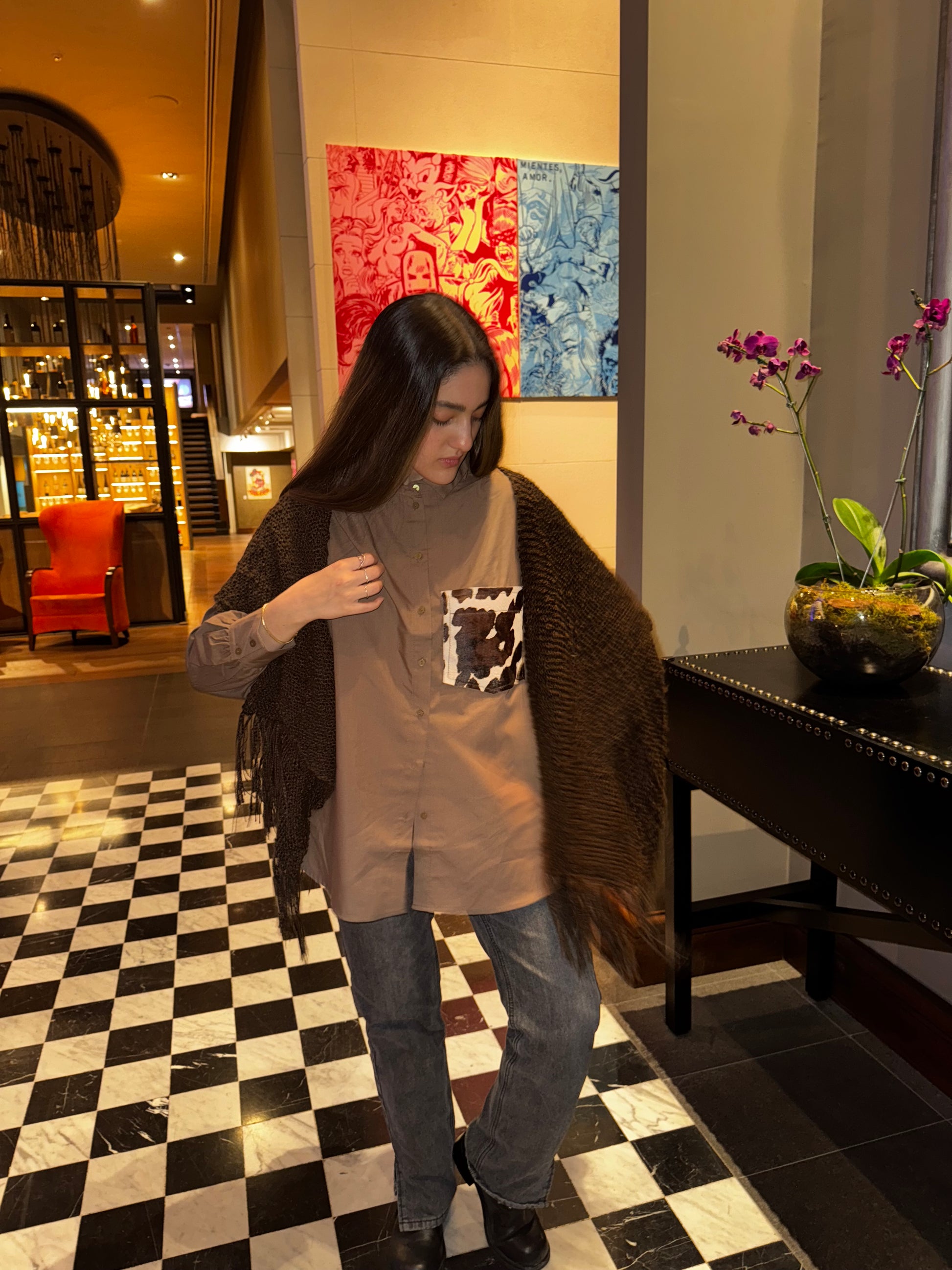 RUANA CHOCO -  TEJIDA A MANO