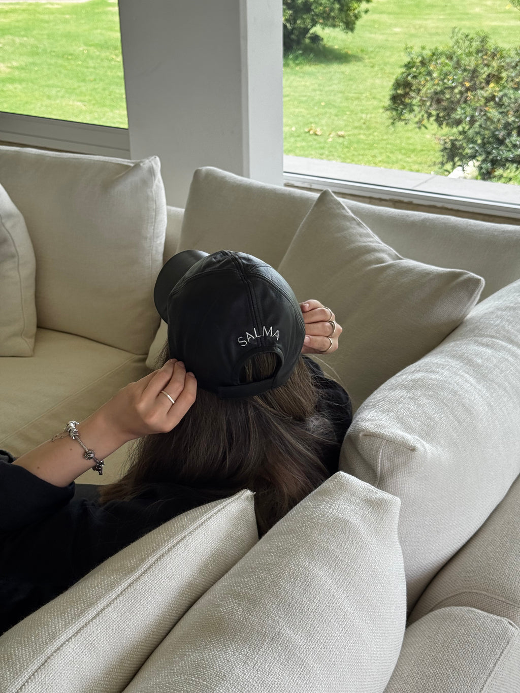 Salma cap - NEGRO