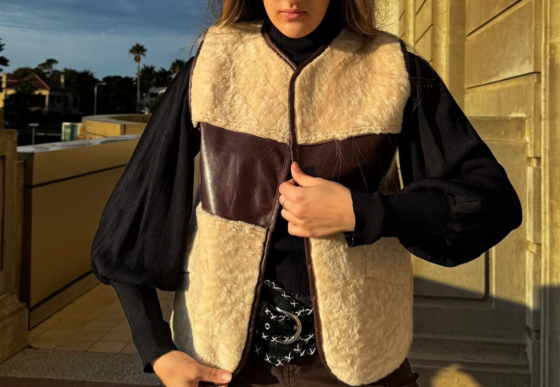 CHALECO REVERSIBLE CORDERITO