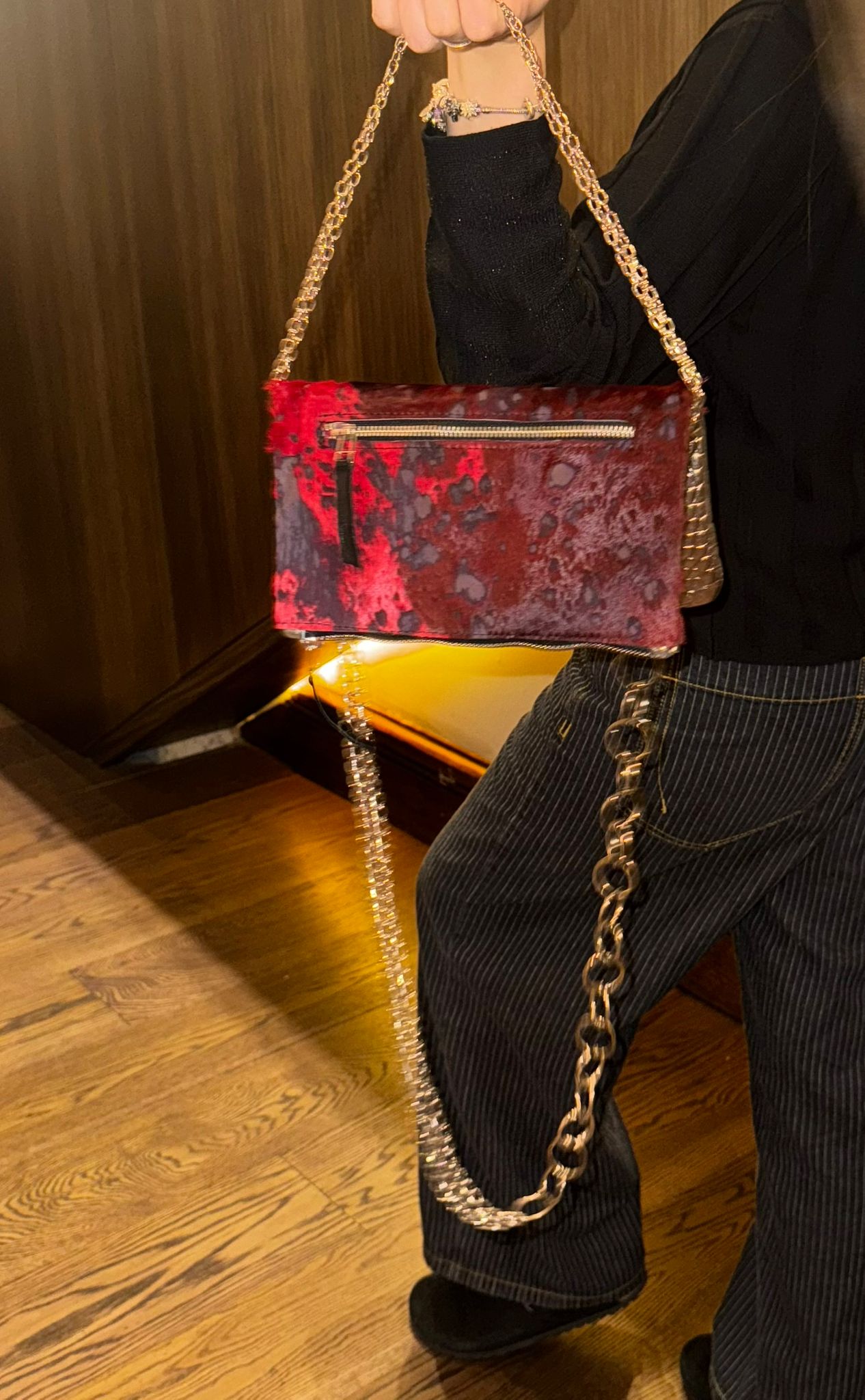 CARTERA PELO CARMESÍ