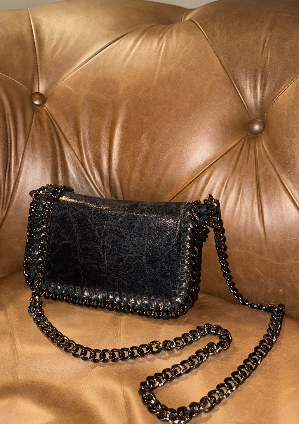CARTERA NOIR METALIZADA