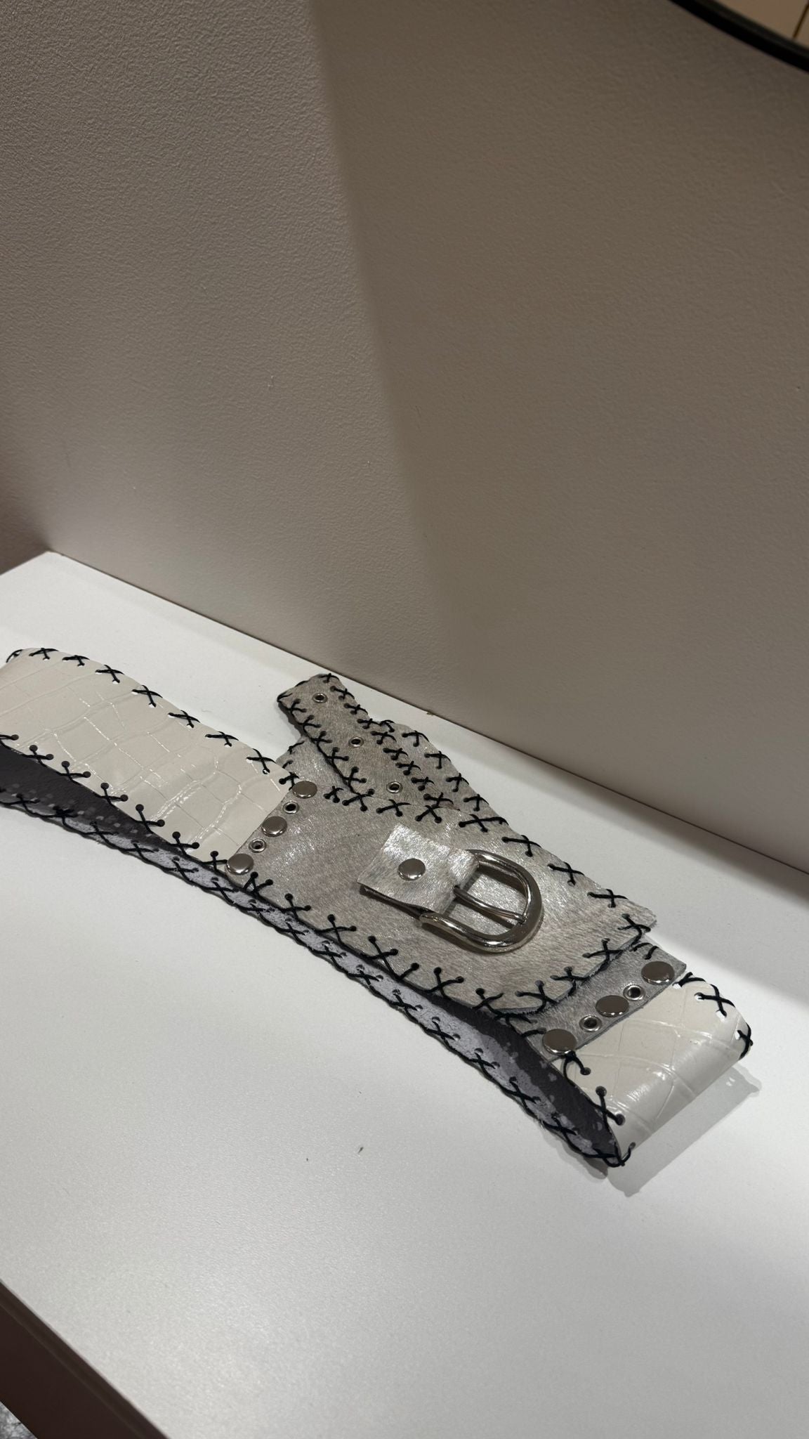 FAJA PELO Y CROCO SILVER
